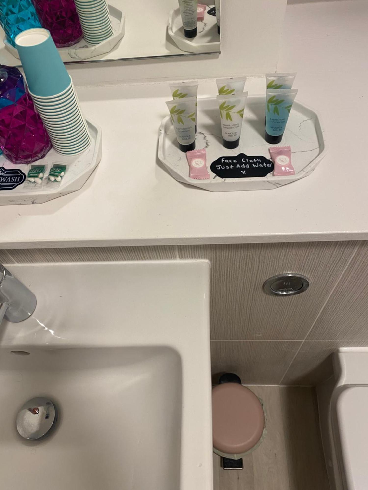 Culloden Beautiful Double Room מראה חיצוני תמונה